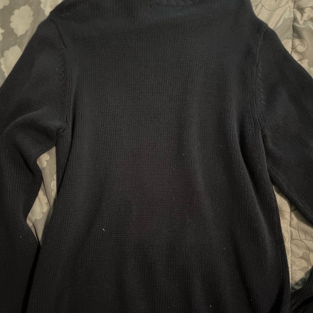 Chaps Sweater. Size Small.